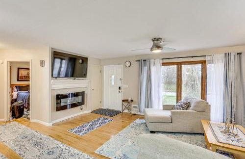 6 Mi to Dtwn Cozy Omaha Apt with Private Yard! - Photo 4