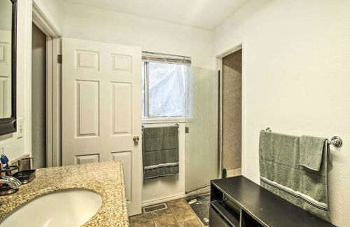 Lake View Home with Grill Hike, Boat, Relax! - Foto 27