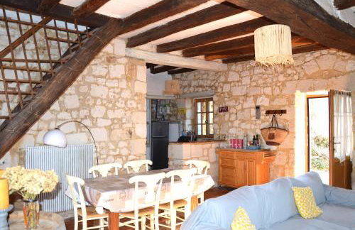 Gite la Poitevinière, jardin, barbecue, proche Saumur, 7 couchages - Foto 10