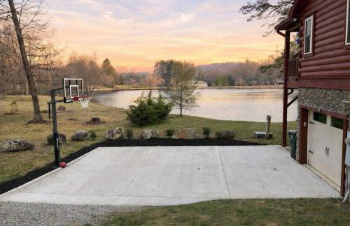 Lakefront Cabin & Cozy Lakeview Cottage - Foto 53