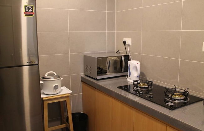 Cozy Crib at 7 Tree Seven Residence - Photo 12