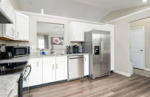 Peaceful Modern Home near Avon - Foto 11