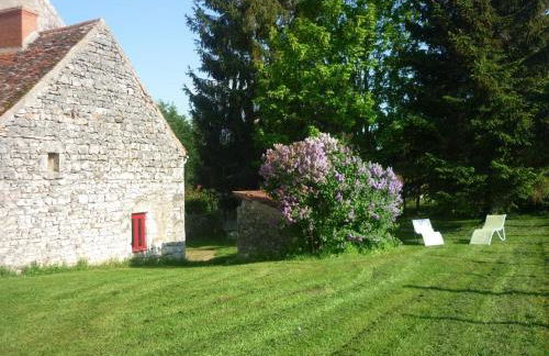 Gîte paisible à Ébreuil avec jardin, animaux acceptés - FR-1-489-19 - Foto 15