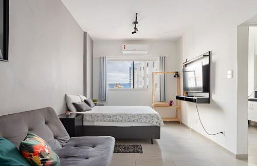 Pé na Areia, com Vaga de Garagem - Foto 1