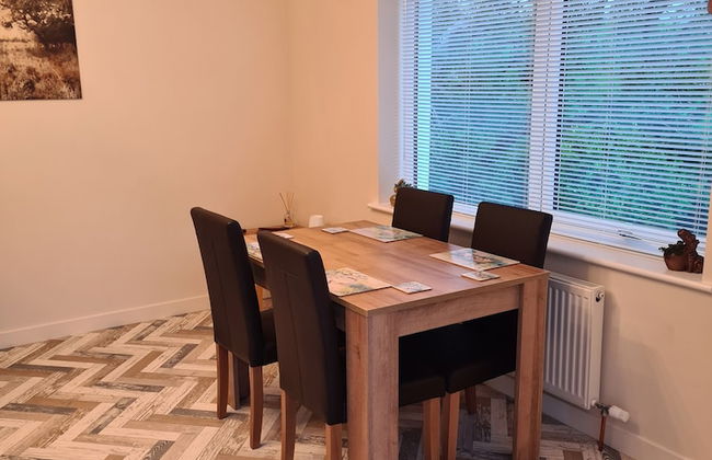 Beautiful 2-bed Semi Rural Cottage Enclosed Garden - Foto 11