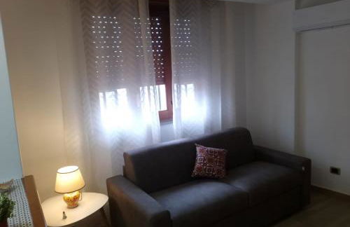 MyrEma House - near Fontanarossa Airport Catania - Foto 13