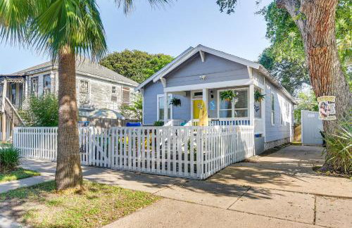 half Mi to Seawall! Family Home with Furnished Patio - Foto 24