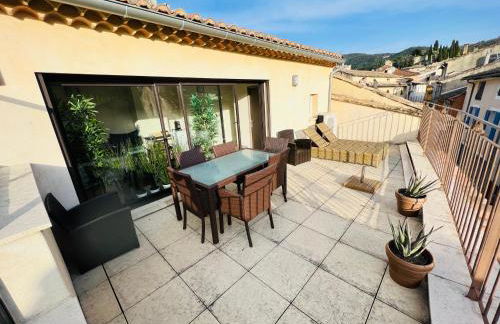 Grand'Rue Malaucène - Photo 2