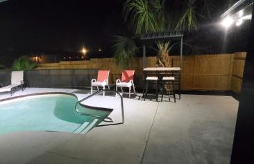 Englewood, Manasota Keys - 2 Bedroom Luxury Villa, Pool, Game room, 6 min to Beaches next to Canal - Foto 22