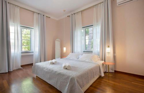 Glyfada Villa 6BR 16ppl Private Pool 300m to Beach - Foto 51