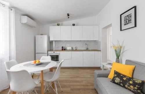 Tonina - private jacuzzi, free parking, terrace - Foto 9