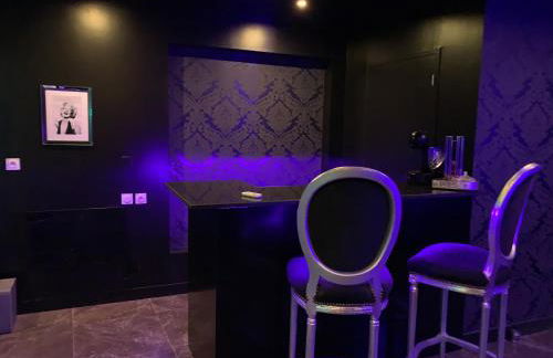 La Suite Marylin, Loft de 90m2 avec Sauna et Jacuzzi - Foto 21