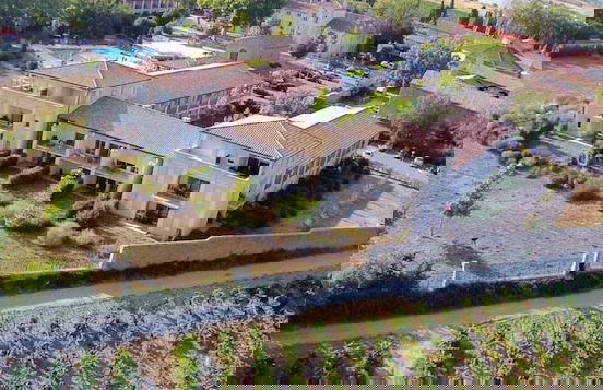 Apartment in Azille Near Lac de Jouarres - Foto 17