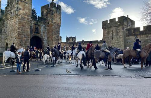 Alnwick Holiday House - Charming, Historic, Central Alnwick with Courtyard - Foto 43