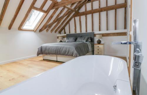 Grange Barn - Photo 19