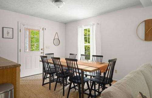 Bryce Cabin - Hot Tub, Fire Pit, Pets, Screened Porch, Wi-Fi - Foto 19