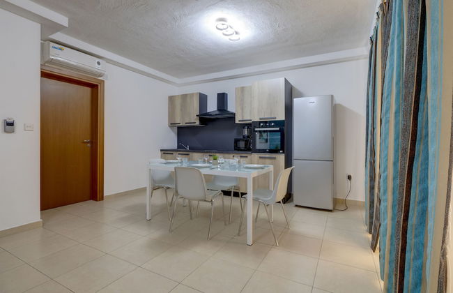 Sliema Tigne Suites - Foto 16