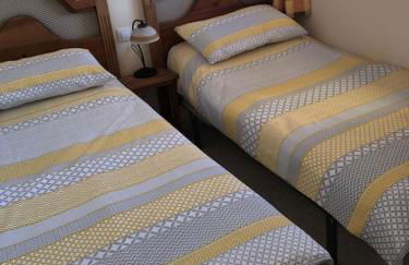 Top Floor spacious apartment with roof terrace - Foto 22