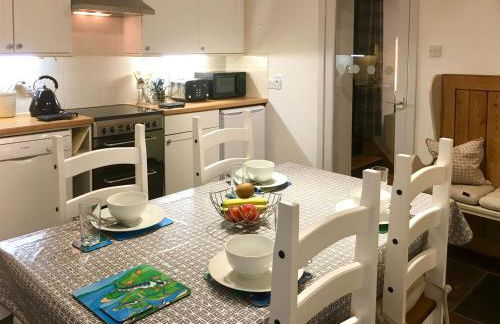 The Apostles - Photo 5