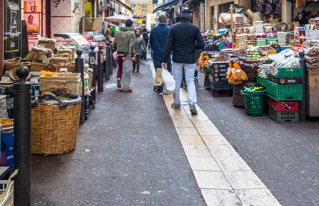Visite du quartier de Noailles - Photo 1