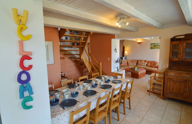 Modern Farmhouse in Chassepierre With Terrace - Foto 2