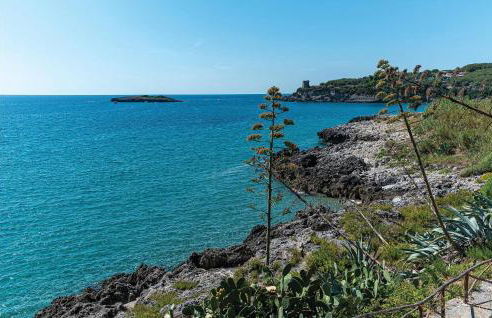 Cozy Home In Torraca With Wifi - Photo 10