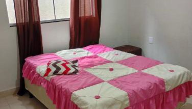 Casa com Piscina Próxima ao MotoGP Ideal para Grupos - Foto 3