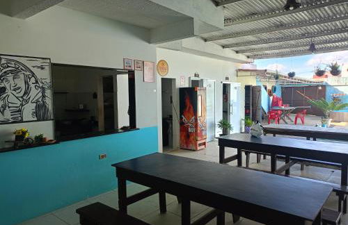 Casa de Férias- Com 2 quartos, Piscina e Churrasqueira - Foto 16