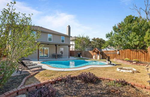 Retreat close to Lewisville Lake with pool, pet ok - Photo 64