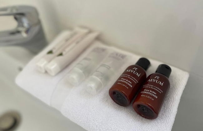 Lotus Stay Manly - Apartment 29A - Photo 9