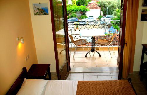 Pagaseon Rooms and Apartments - Foto 24