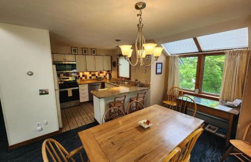 Ski In Ski Out Sunrise West Glade H2 - Direct Trailside, Hot Tub, Pool, Sauna - Foto 5