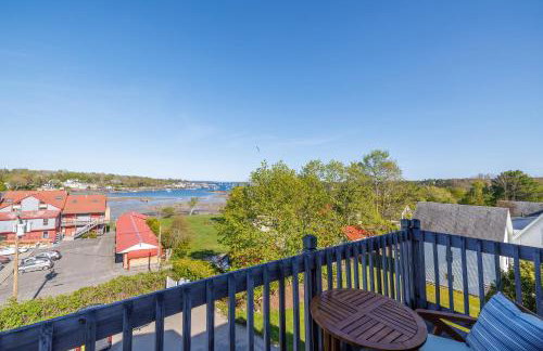 Top Floor Condo w/ Ocean Views [Admirals Quarters] - Foto 13