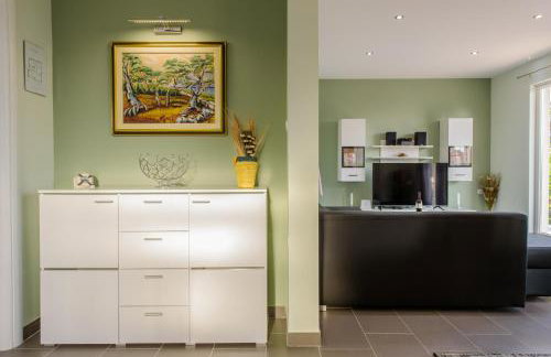 Villa Barbara-Kastela with heated pool - Foto 24