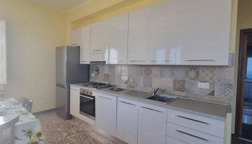 Central House - Foto 1