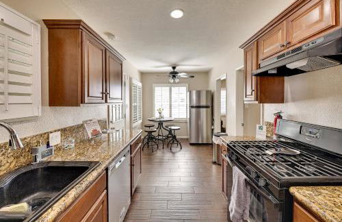 4 Mi to Dtwn Riverside Gem with Pool and Game Room - Foto 9