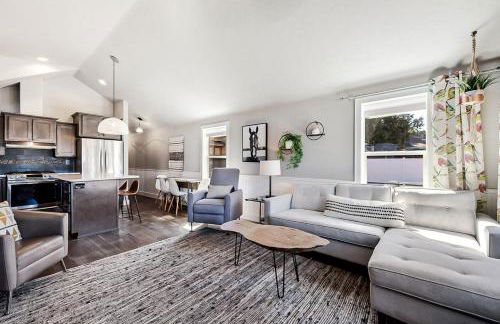 Sweet Seaview Home Near Beach and Trailhead! - Foto 5