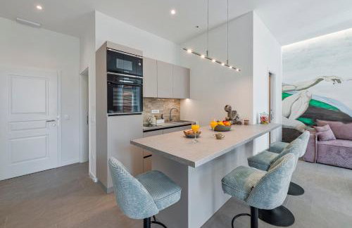 Adam and Cupid - Foto 26