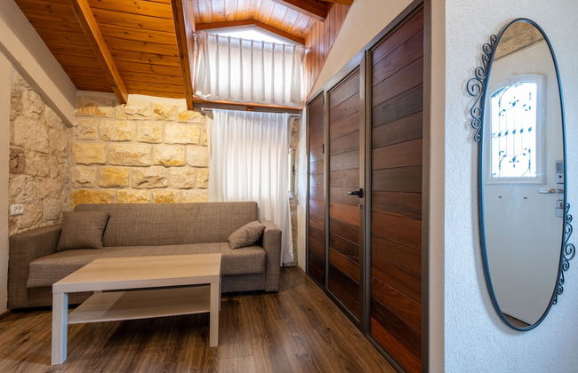 Via Maria Boutique Suites - Photo 44