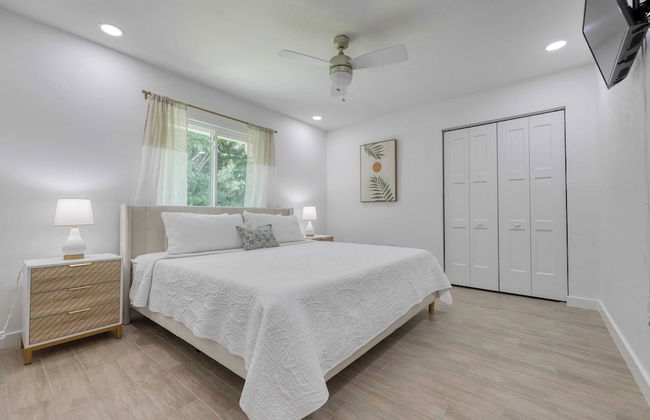 Casa Bonita by Avantstay Large Backyard, Patio, Pool + Hot Tub - Foto 18