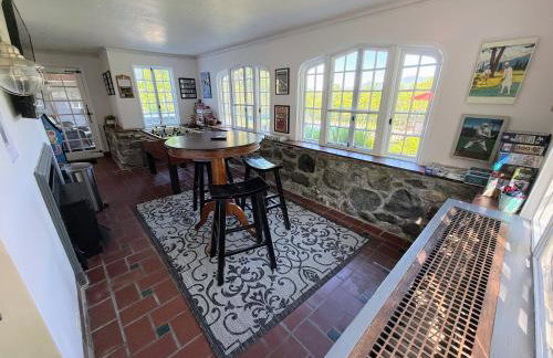 WOW New Spectacular Franconia Home - history - views - fire pit - hot tub - pool - grandeur - MUST SEE - Foto 54