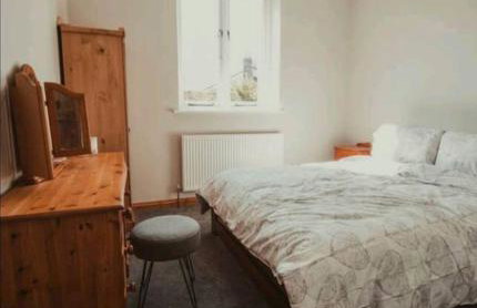 Charming 2 Bedroom Cottage mid town on quiet road, sleeps 4 - Foto 4