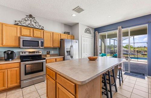 7BDM Prvt Pool Villa - Gated Resort 10min to Disney - Foto 6