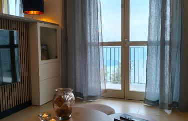 Balconi sul Lago - Stunning Lakeview and Pool - Photo 4