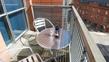 Stay Deansgate Apartments for 14 nights plus - Foto 2