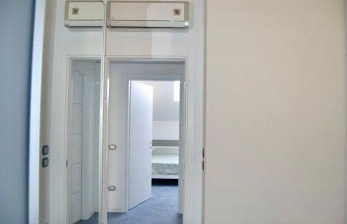 [Lido Apartment] - Photo 7
