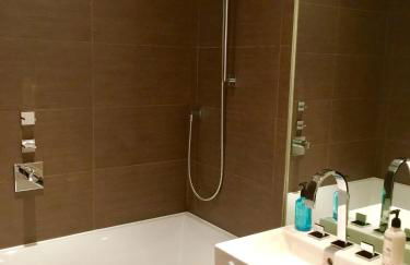 Gunwharf Quays Harbour Apartments - Foto 21