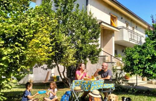 Da Jack Apartment with garden and parking, Penne Ideal for families and pets - Photo 1