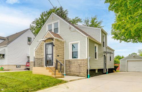 3 Mi to Dtwn Youngstown and YSU Family Home with Yard - Foto 27