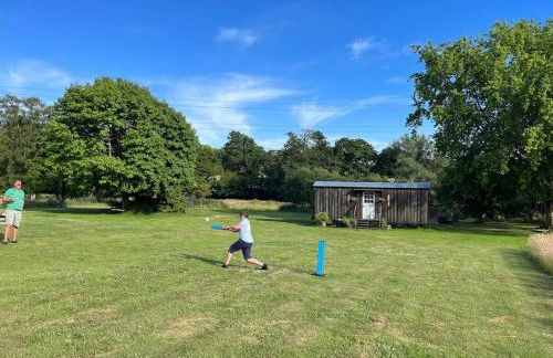 Mountbatten Shepherds hut & Buckhurst Shepherds hut - Foto 4